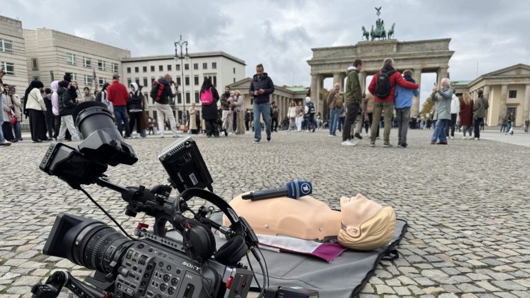 World Restart A Heart Day